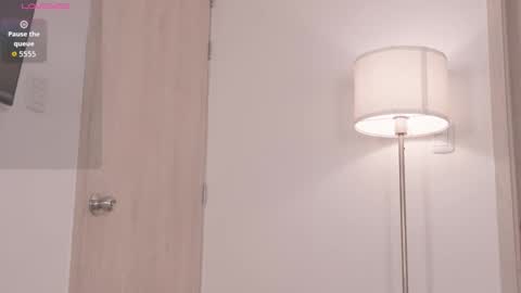 Angels online show from December 21, 11:39 am