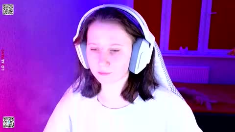 Lola online show from January 31, 7:11 pm