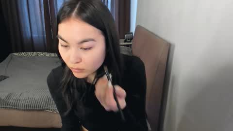 Snapshot of moon_bloom chatting on March 14, 1:05 pm Zoe online show from March 14, 1:05 pm