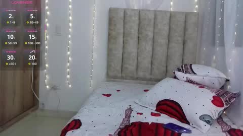 Moon online show from March 11, 5:02 am