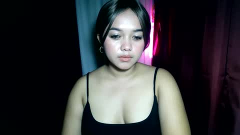 Snapshot of moon_of_desirexx chatting on October 14, 11:44 am Joy online show from October 14, 11:44 am