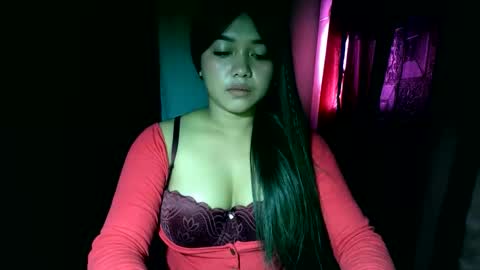 Snapshot of moon_of_desirexx chatting on October 19, 9:15 pm Joy online show from October 19, 9:15 pm