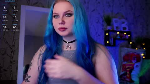 Emilia online show from February 8, 1:00 am