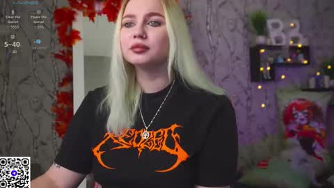 Emilia online show from November 11, 8:47 am