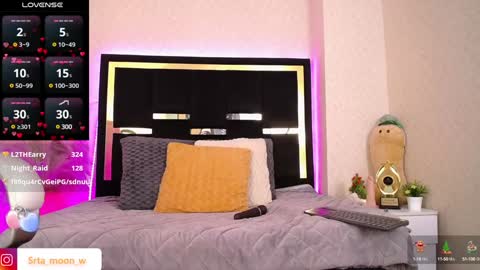 Snapshot of moon_water__ chatting on January 23, 2:28 pm Moon Water online show from January 23, 2:28 pm