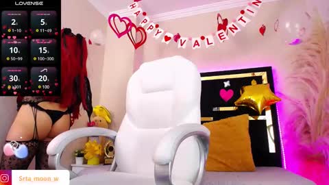 Snapshot of moon_water__ chatting on February 13, 11:17 am Moon Water online show from February 13, 11:17 am