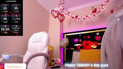 Snapshot of moon_water__ chatting on February 14, 2:23 pm Moon Water online show from February 14, 2:23 pm