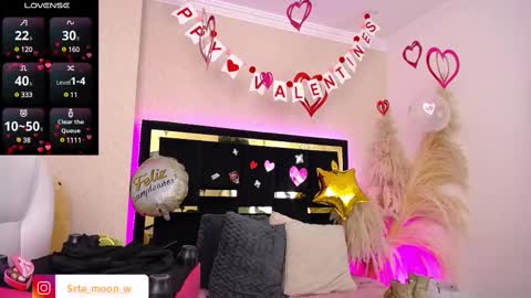 Snapshot of moon_water__ chatting on March 8, 6:16 pm Moon Water online show from March 8, 6:16 pm