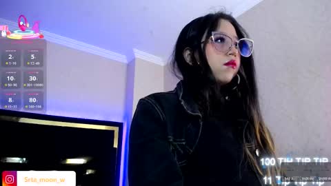 Snapshot of moon_water__ chatting on September 15, 10:48 am Moon Water online show from September 15, 10:48 am