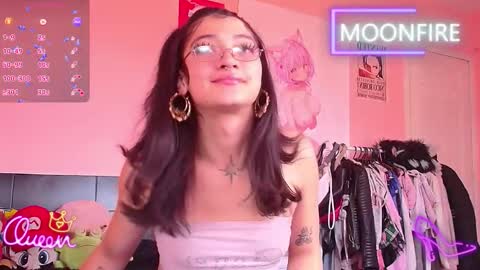 Nicky  online show from January 8, 2:41 pm