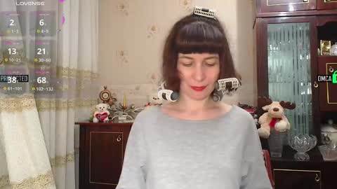 Snapshot of moonlight_88888 chatting on December 14, 2:44 pm Moonlight 88888 online show from December 14, 2:44 pm