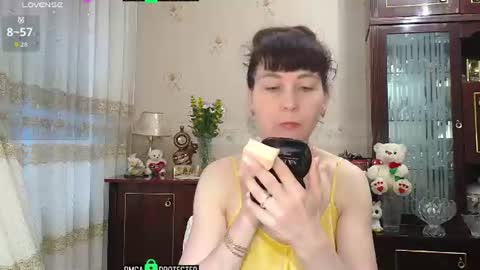 Snapshot of moonlight_88888 chatting on June 12, 1:48 am Moonlight 88888 online show from June 12, 1:48 am
