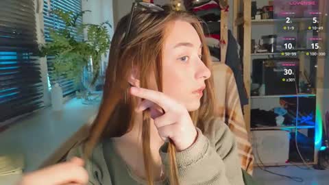 Snapshot of moonlight__lovers chatting on March 5, 2:45 pm Dana online show from March 5, 2:45 pm