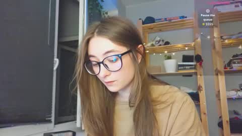 Snapshot of moonlight__lovers chatting on October 2, 8:27 pm Dana online show from October 2, 8:27 pm