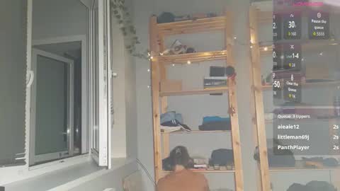 Snapshot of moonlight__lovers chatting on October 9, 10:52 pm Dana online show from October 9, 10:52 pm