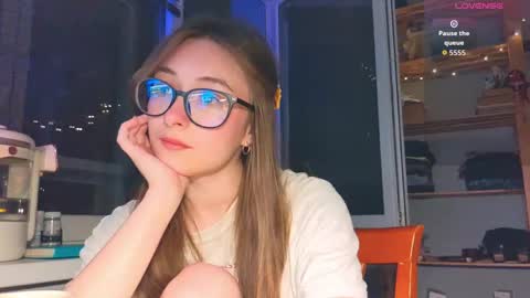 Dana online show from May 9, 8:03 pm