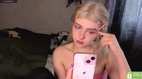 Im Grace 3 online show from April 28, 12:21 pm
