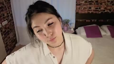 Bella online show from July 6, 3:03 pm