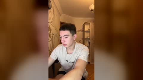 Snapshot of moonlightvera chatting on December 16, 9:09 pm ARTUR online show from December 16, 9:09 pm