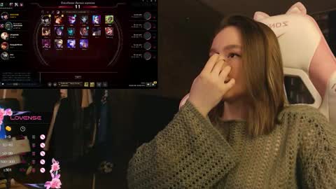 Katrin online show from December 15, 5:06 pm