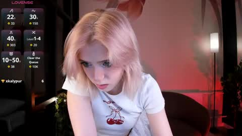 Asuna online show from April 29, 1:48 pm