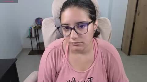 Snapshot of moonwoman_ chatting on June 16, 3:53 am Moon Woman online show from June 16, 3:53 am