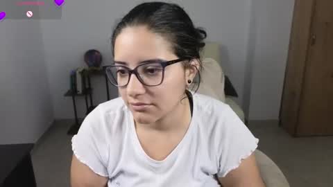 Moon Woman online show from July 25, 2:42 am