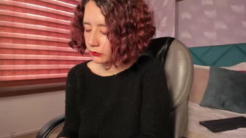 Snapshot of moony_14 chatting on January 11, 7:49 pm Michelle online show from January 11, 7:49 pm