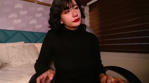 Snapshot of moony_14 chatting on March 5, 11:05 pm Michelle online show from March 5, 11:05 pm