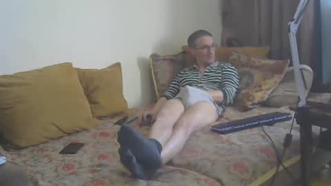 Snapshot of moovurey16 chatting on March 11, 8:30 am Alex online show from March 11, 8:30 am