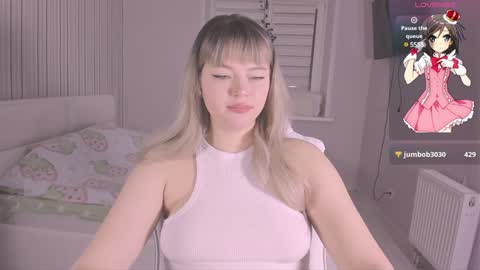 Snapshot of moranosofia chatting on December 4, 1:03 am Sofia online show from December 4, 1:03 am