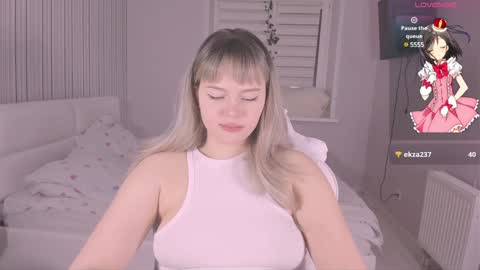 Snapshot of moranosofia chatting on December 7, 2:09 am Sofia online show from December 7, 2:09 am