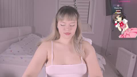 Snapshot of moranosofia chatting on December 9, 2:02 am Sofia online show from December 9, 2:02 am