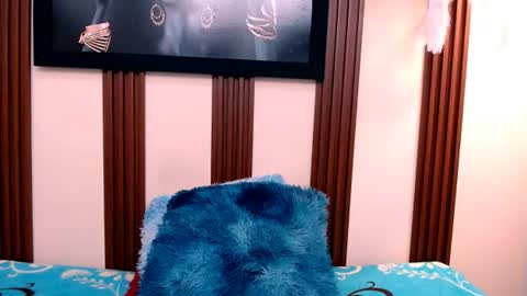 Snapshot of mordurecrazyatmblonde chatting on June 17, 7:04 pm alexia online show from June 17, 7:04 pm