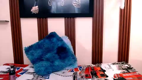 alexia online show from July 30, 7:02 pm