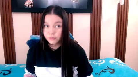 alexia online show from August 5, 6:55 pm
