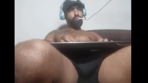 Snapshot of moreno_lutador chatting on February 6, 3:11 am John john online show from February 6, 3:11 am