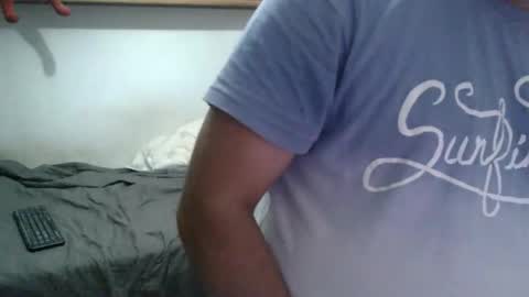 Snapshot of morenoch19 chatting on October 7, 7:00 pm alejo online show from October 7, 7:00 pm