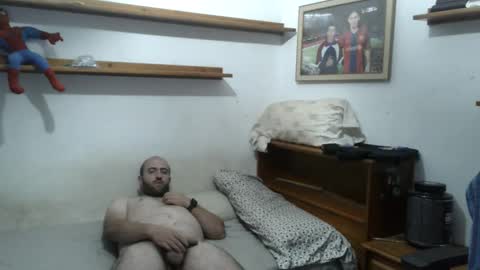 Snapshot of morenoch19 chatting on October 24, 4:03 pm alejo online show from October 24, 4:03 pm