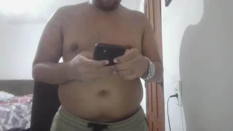 Snapshot of morenosafado1996 chatting on March 15, 12:27 am morenosafado1996 online show from March 15, 12:27 am