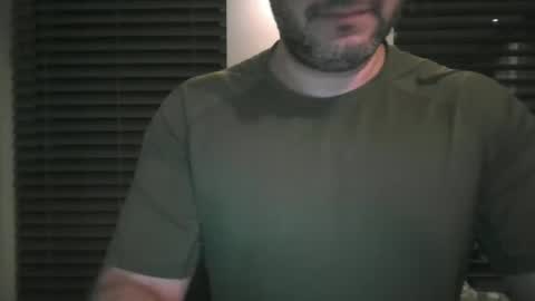 Snapshot of morepassion4u chatting on February 20, 8:47 pm morepassion4u online show from February 20, 8:47 pm