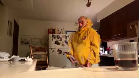 Snapshot of morethanenough437431 chatting on September 23, 1:03 pm morethanenough437431 online show from September 23, 1:03 pm