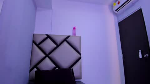 morgan_82ws online show from June 14, 12:07 pm