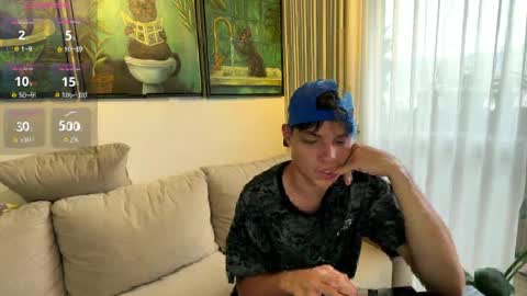   online show from April 6, 8:54 pm