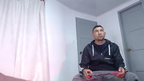 Snapshot of morganandmegan chatting on September 11, 11:10 am MORGAN AND MEGAN online show from September 11, 11:10 am