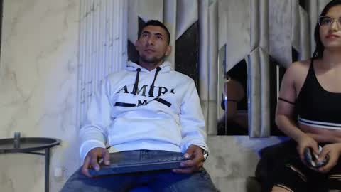 Snapshot of morganandmegan chatting on October 20, 11:10 am MORGAN AND MEGAN online show from October 20, 11:10 am