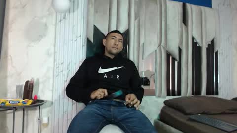 Snapshot of morganandmegan chatting on November 1, 11:34 am MORGAN AND MEGAN online show from November 1, 11:34 am