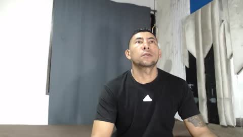 Snapshot of morganandmegan chatting on November 13, 11:20 am MORGAN AND MEGAN online show from November 13, 11:20 am