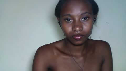 morgane_69 online show from May 18, 1:50 pm