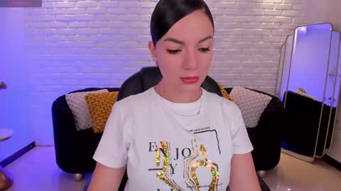 Morgan Hicks online show from September 14, 5:45 pm